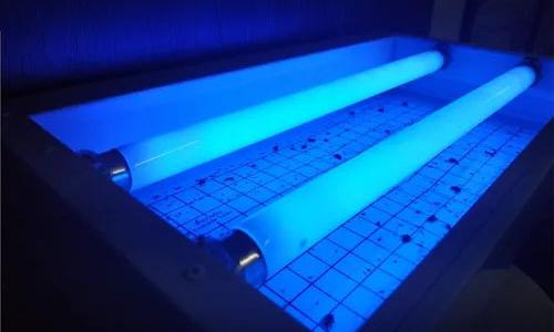 CONTROLE DE MOSCAS (ARMADILHA LUMINOSA)